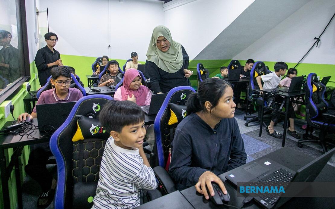 Perak Officials Call for Joint Effort to Resolve Teacher Bullying Complaint