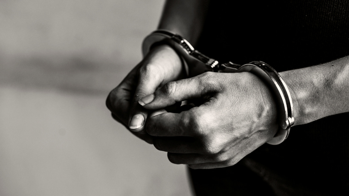 Two Pakistani nationals arrested in coordinated anti-cybercrime operation