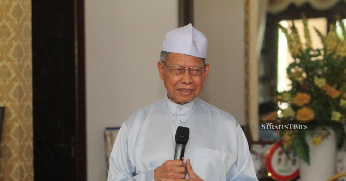 Mustapa Mohamed Rules Out Return to Electoral Politics After Recent Umno Rejoin