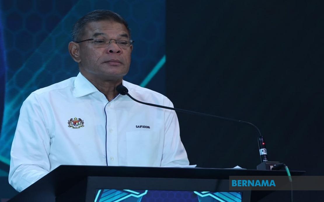 Immigration Department Set to Exceed RM5 Billion Revenue Target in 2026, Says KDN Minister