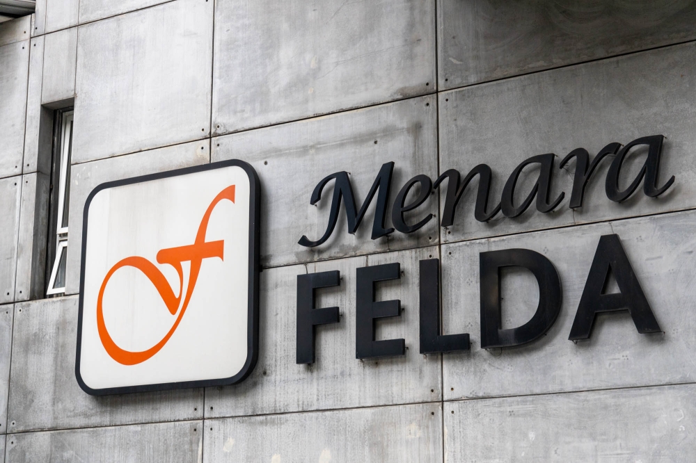 Anwar Commits to Felda Investigation Following Tabung Haji Probe Completion
