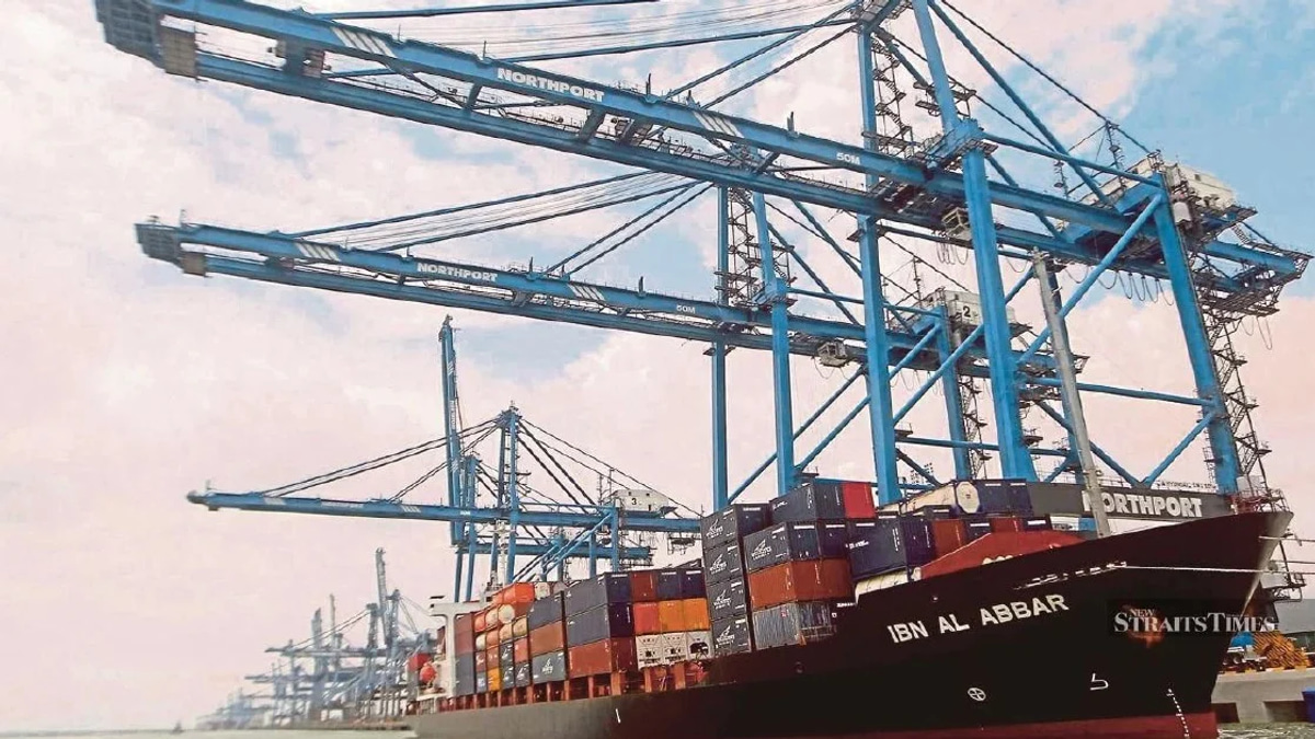 Port Klang 3 construction could start in 2024 if land disputes are settled, Loke confirms