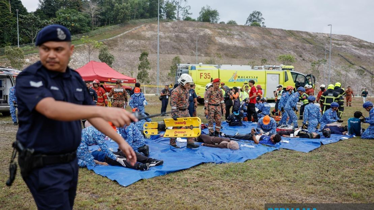 Malaysia Tests Off-Airport Disaster Response With Major Multi-Agency Exercise