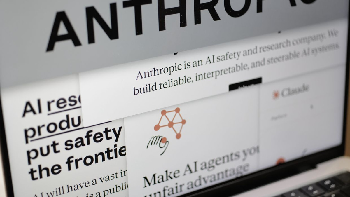 US AI Export Controls Trigger Lawsuit from Anthropic Customer