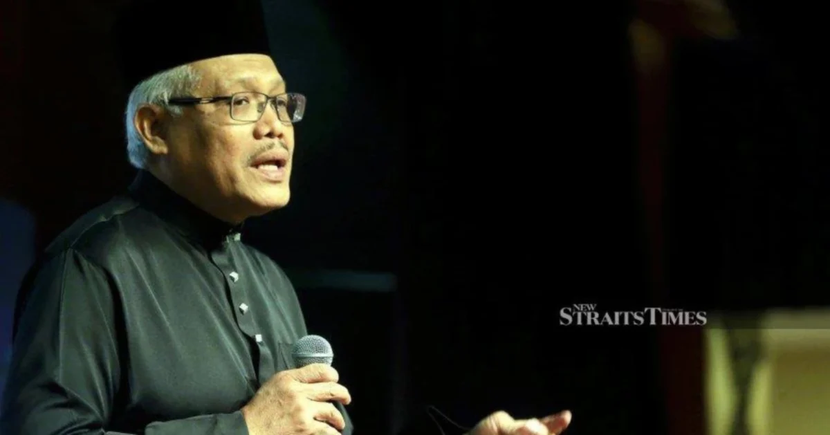 Hamzah Challenges Government Over Azam Baki's Appointment to Financial Crime Advisory Role