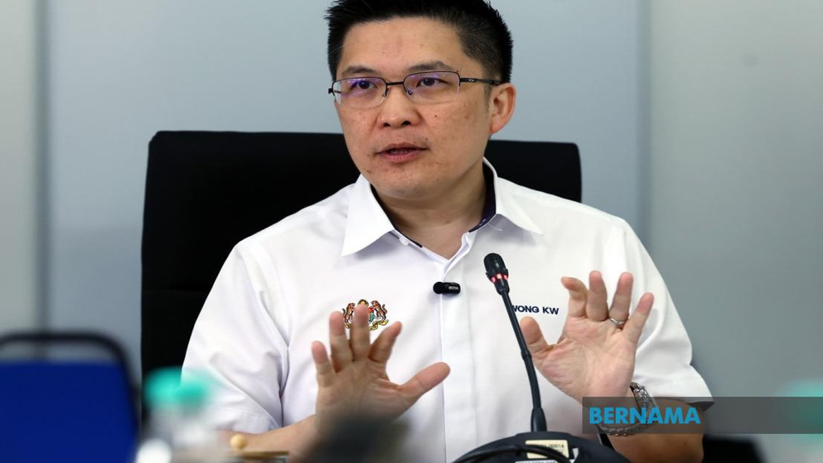 Thirty Lubok Antu Schools Shut as Air Pollution Reaches Critical Levels