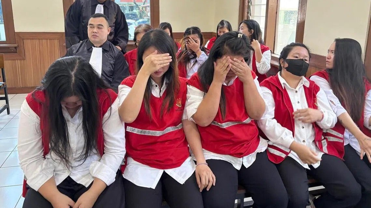 Indonesian court sentences all 19 members of baby-smuggling ring to prison