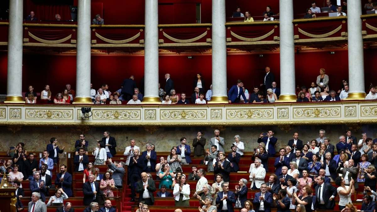 France Legalises Assisted Dying With Strict Safeguards