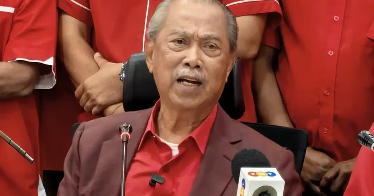 Bersatu Ready for Full Political Confrontation with PAS, Muhyiddin Declares