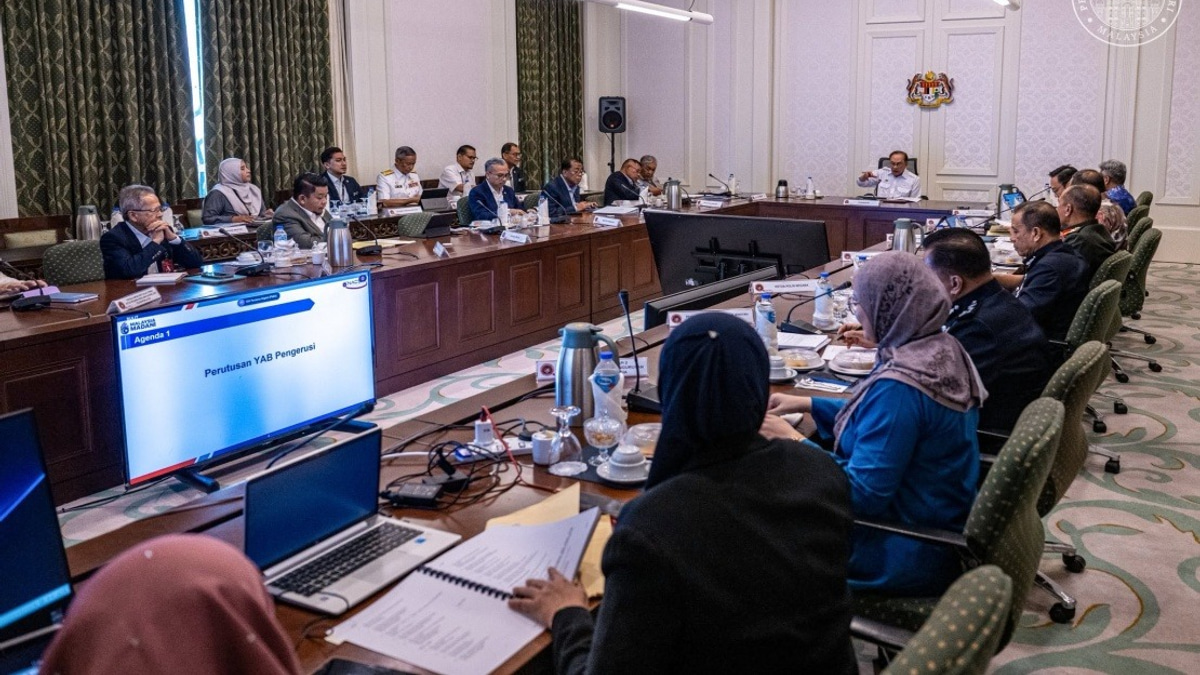 Malaysia Digital 2030 Plan Positions Nation as AI Producer, Says PM Anwar