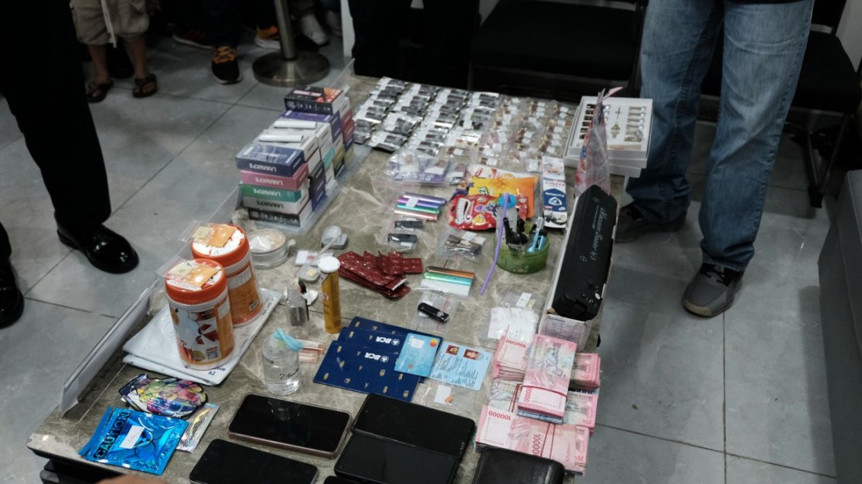Indonesian authorities dismantle Malaysian-led drug ring in Batam, hunt two suppliers