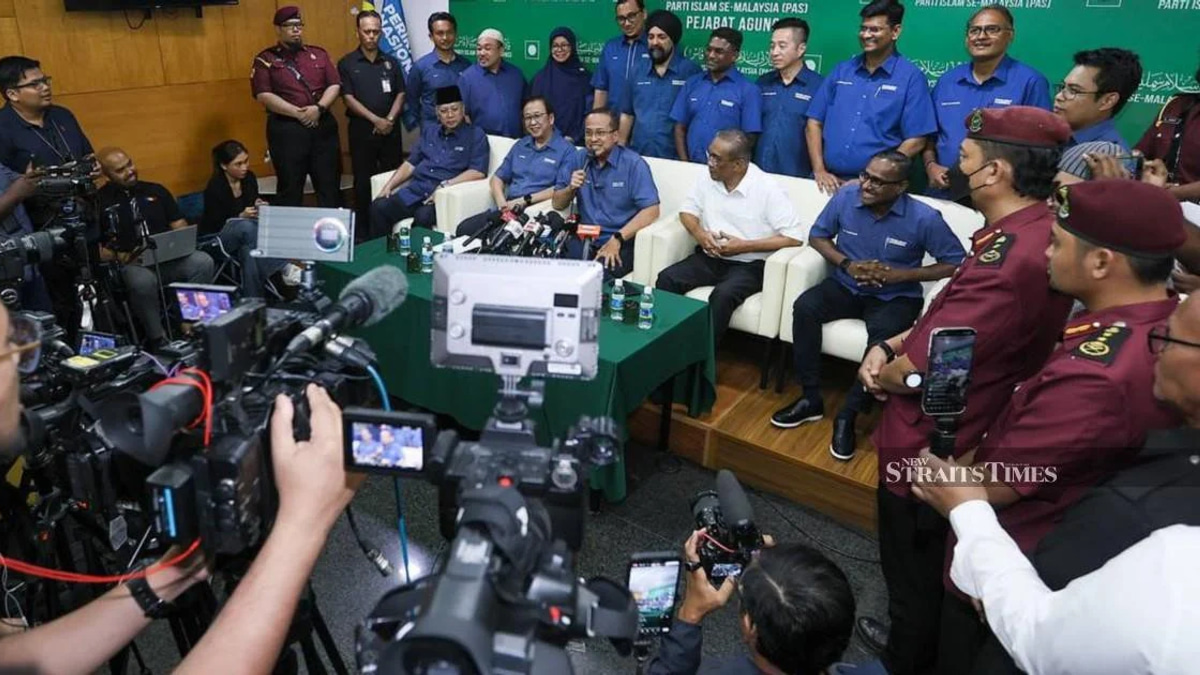 Perikatan Nasional to lock in Johor seat allocation today