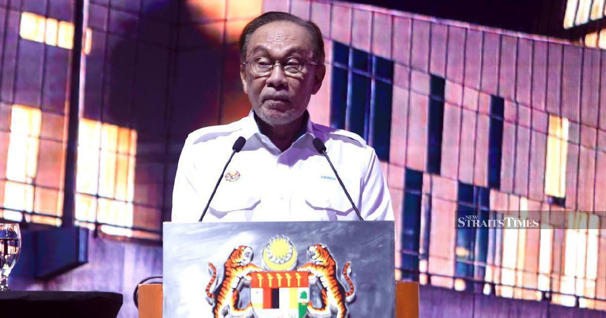 Anwar urges creative freedom for Malaysian filmmakers amid cultural balance concerns