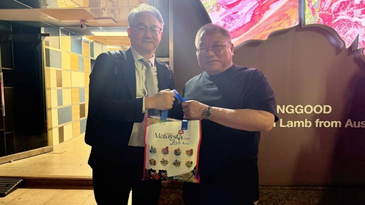 MM2H Agents Must Comply With Foreign Laws, Tiong Warns