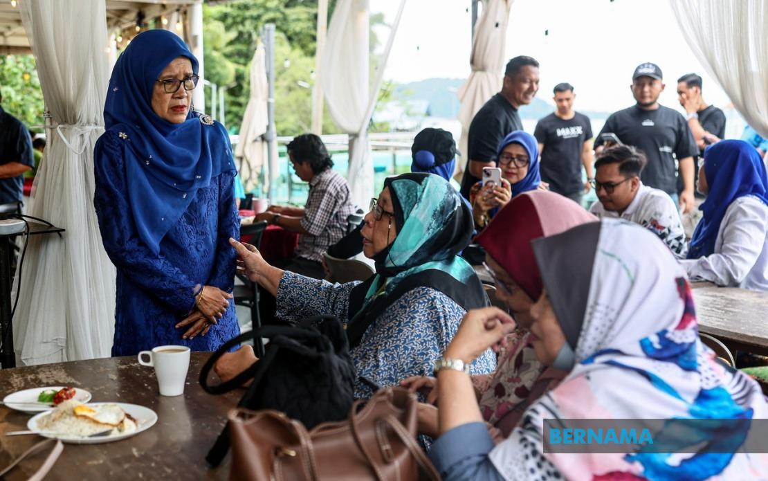 Endau Showdown: Incumbent's Track Record Faces Challenger's Reform Vision in Johor Poll