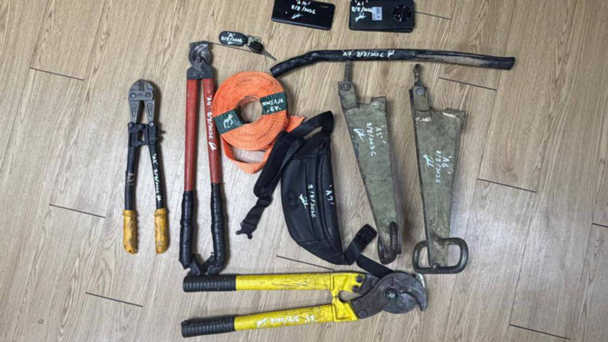 Cable Theft Suspect Captured After Dramatic 50km Police Chase Ends in Crash