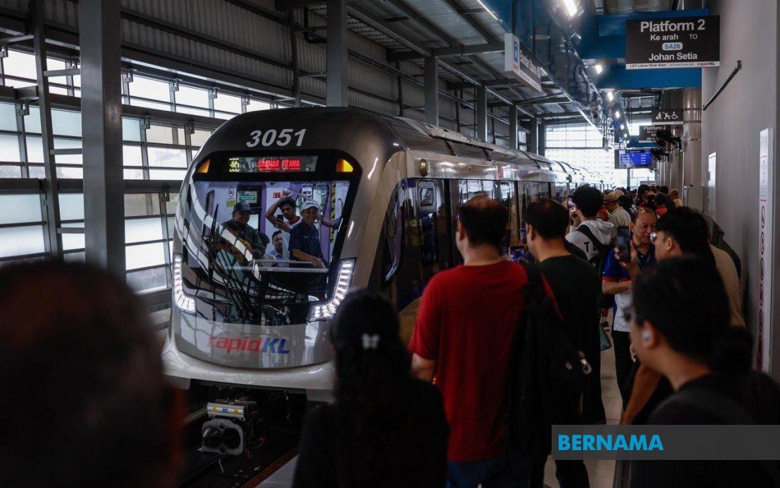 LRT3 Shah Alam Line Launches with Modest Initial Ridership, Eyes 67,000 Daily Passengers