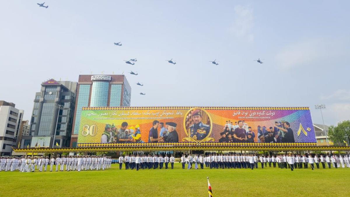 Brunei puts final touches to ceremonial parade for Sultan's 80th birthday