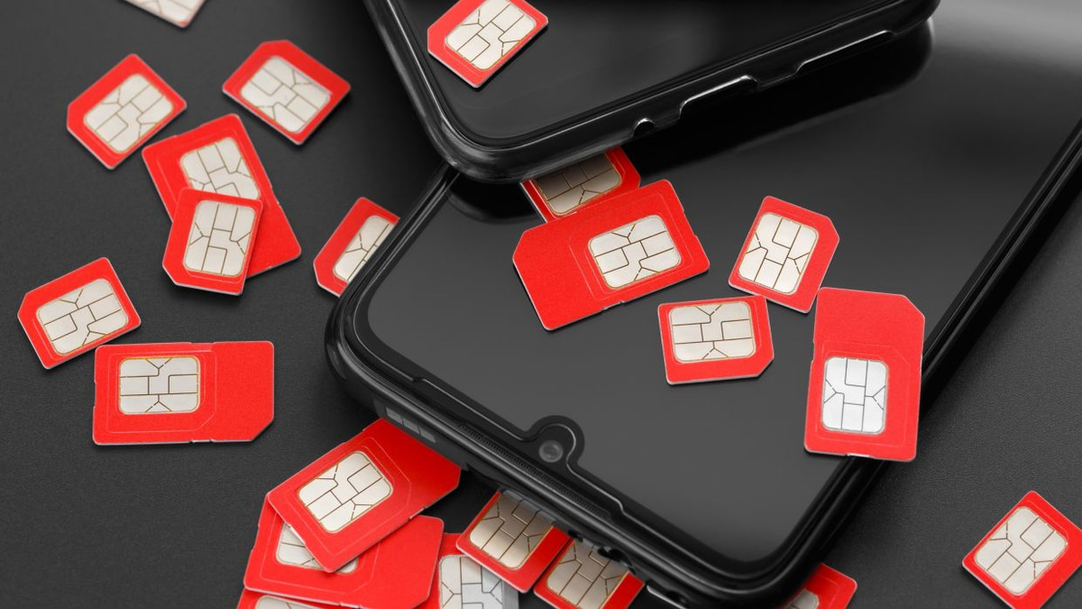 Hong Kong Police Dismantle Phishing Ring Operating from Hotel, Arrest Two Suspects