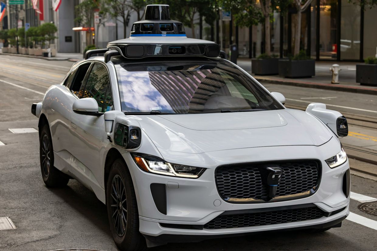 Robotaxis in Crisis: Can Autonomous Vehicles Handle Real-World Emergencies?