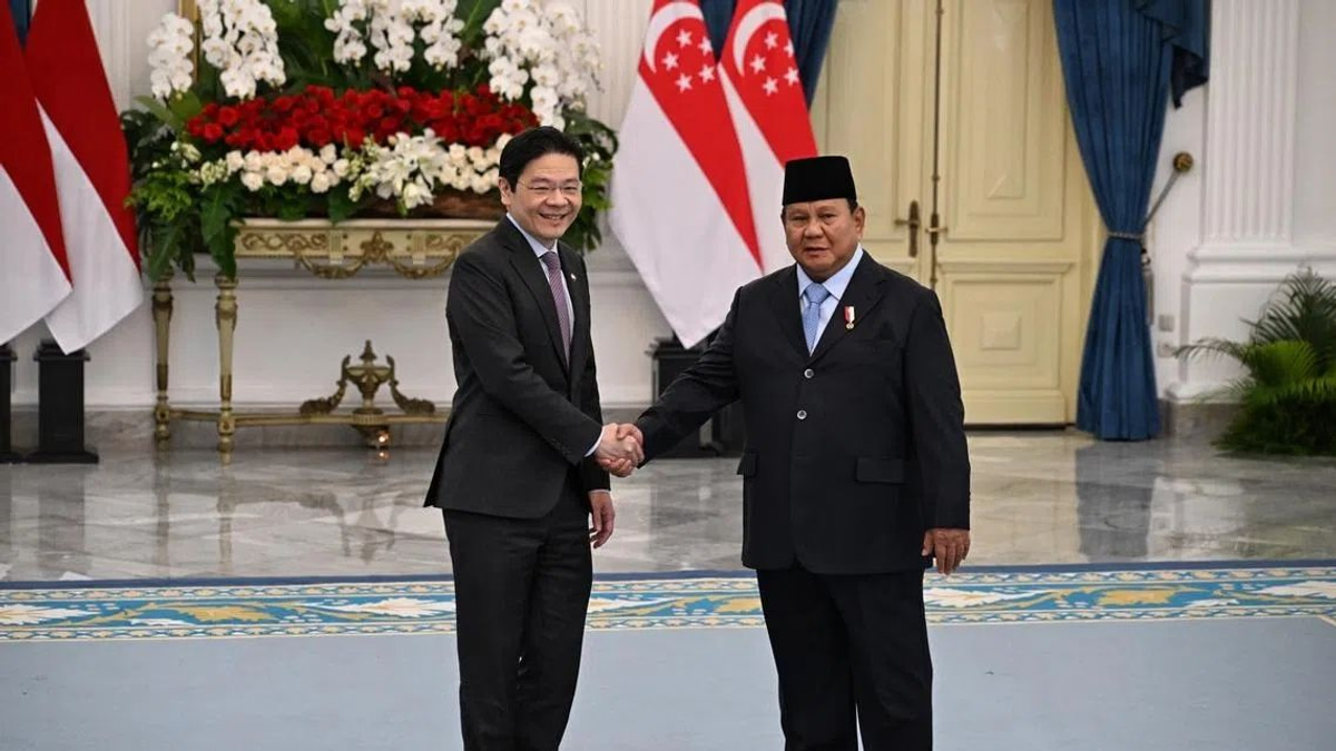 Singapore and Indonesia pledge to keep Strait of Malacca open and secure for global shipping