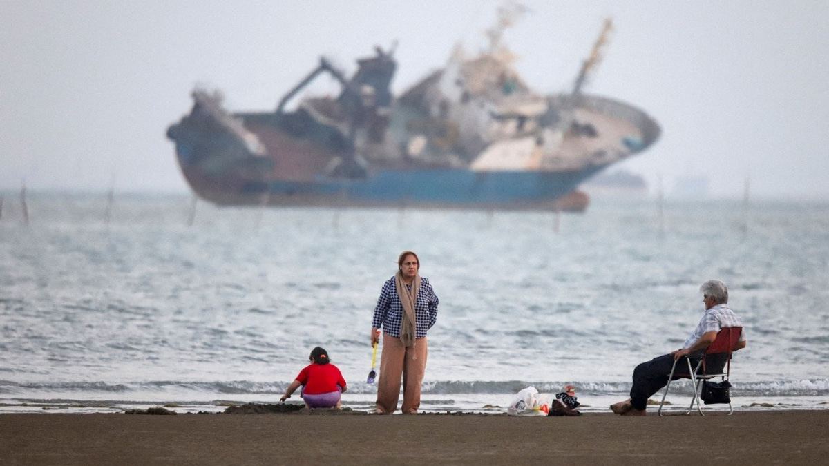 United States Advises Citizens to Leave West Asia as Regional Tensions Escalate