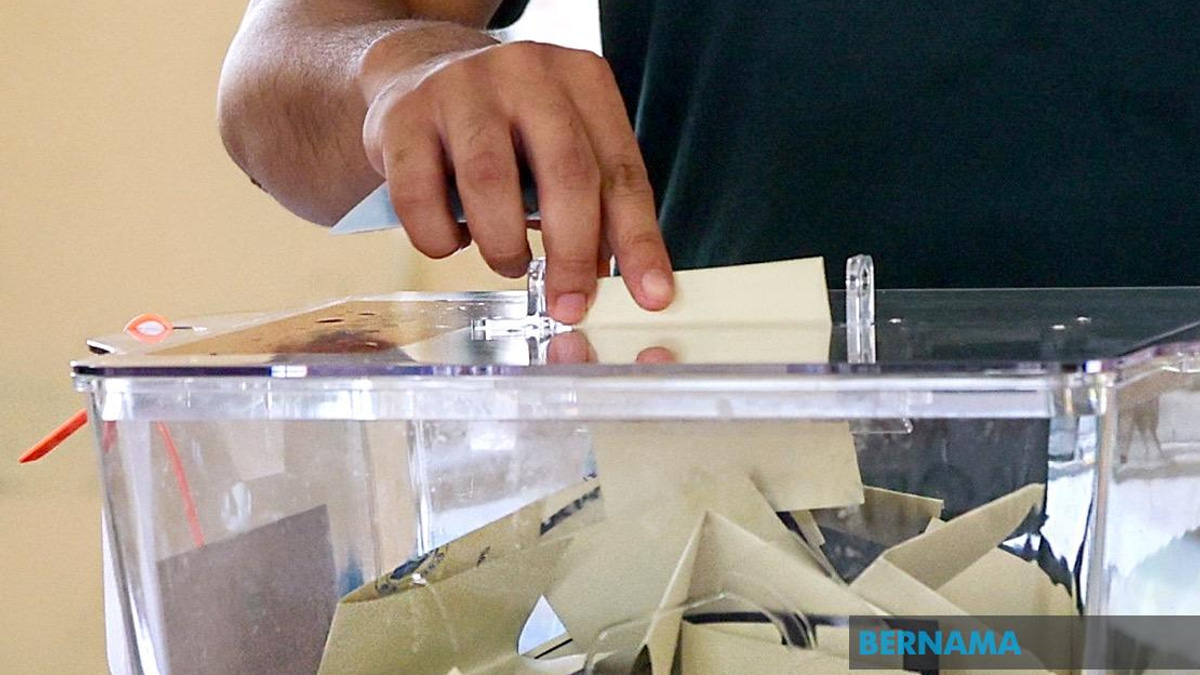 Johor Voter's 120km Drive Ends in Heartbreak as He Misses Poll by One Minute