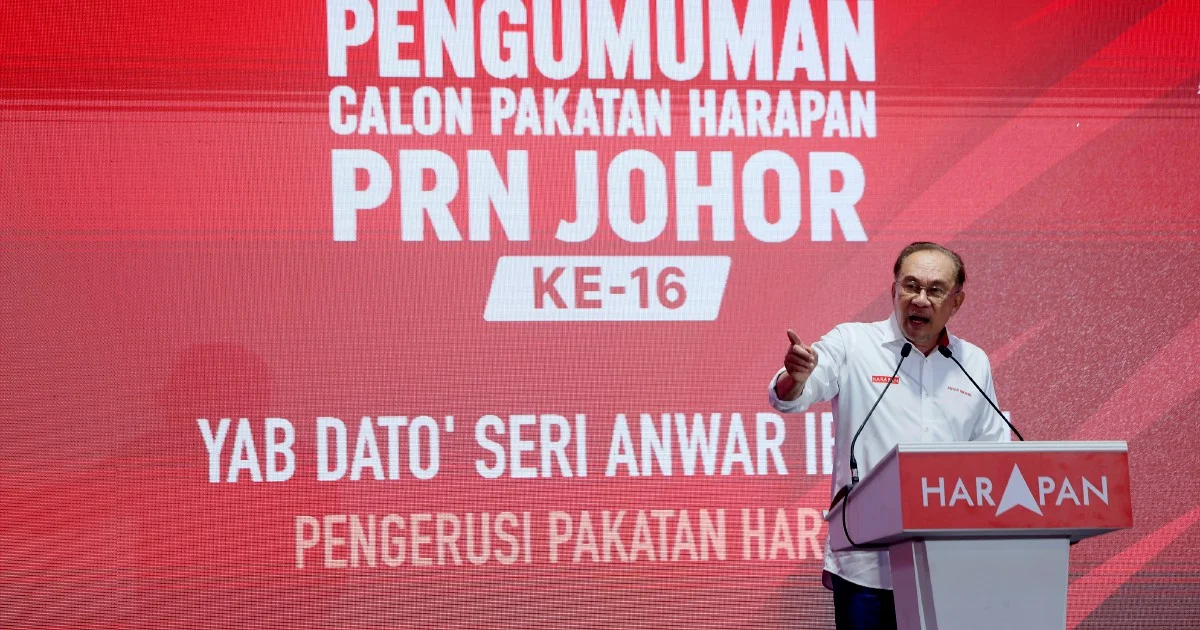 Anwar Challenges Johor Leaders to Press BN and PN Over State Funding Disputes