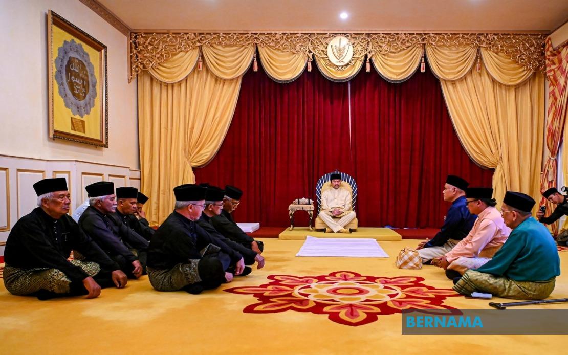 Tuanku Muhriz Formalises Installation of Sungei Ujong Undang in Royal Ceremony