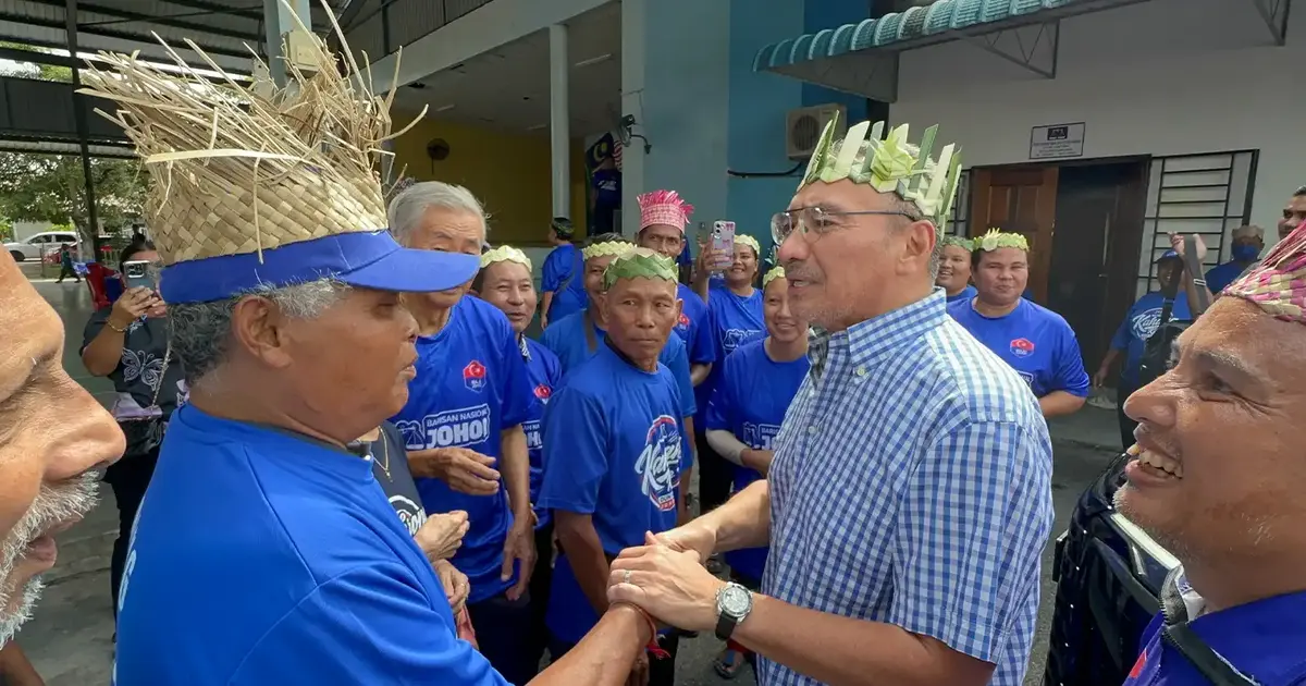 Hisham Urges Barisan Nasional Workers to Focus on Ground Campaign, Not Poll Predictions
