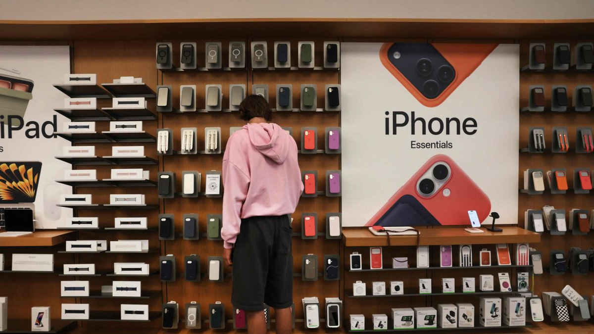 Apple and OpenAI's Escalating Trade Secrets Dispute Heads to October Court Hearing