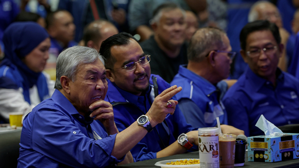 Asyraf warns Umno against repeating past arrogance following Negri Sembilan election win