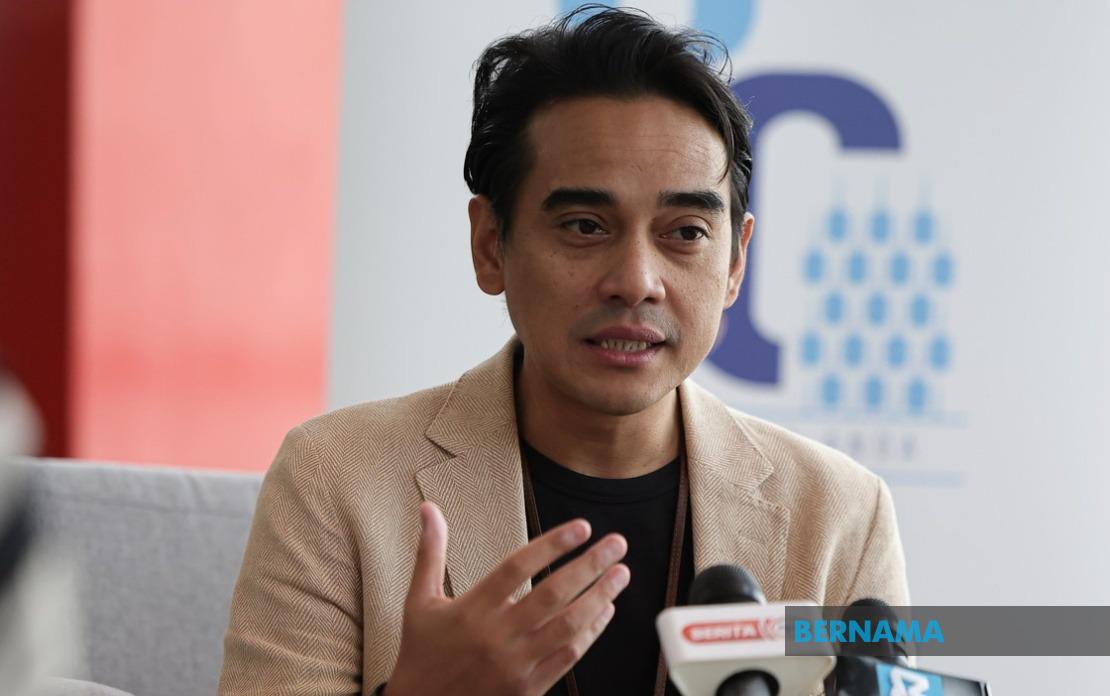 Journalists Must Master AI Skills to Stay Competitive, Says Broadcasting Chief