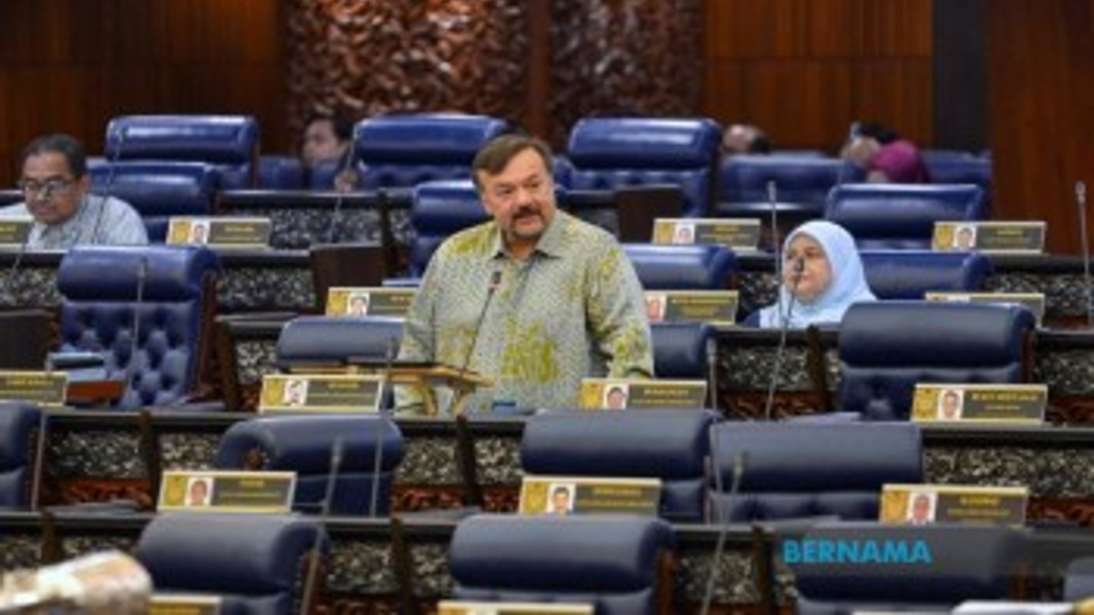 Government Channels Over RM500 Million in Micro-Financing to 30,000 Entrepreneurs in Seven-Week Period