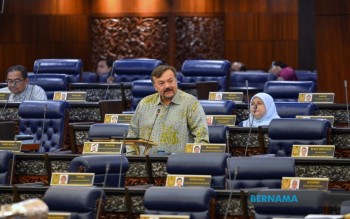 Government Channels Over RM500 Million in Micro-Financing to 30,000 Entrepreneurs in Seven-Week Period