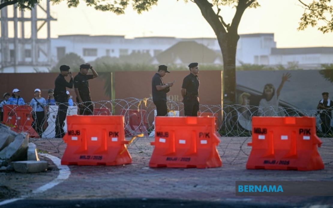 Smooth Start to Johor State Election Campaign as Candidates File Nominations