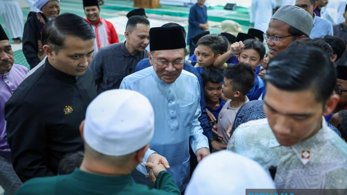 Parliamentary Allocations Are For Constituents, Not MPs, Says PM Anwar