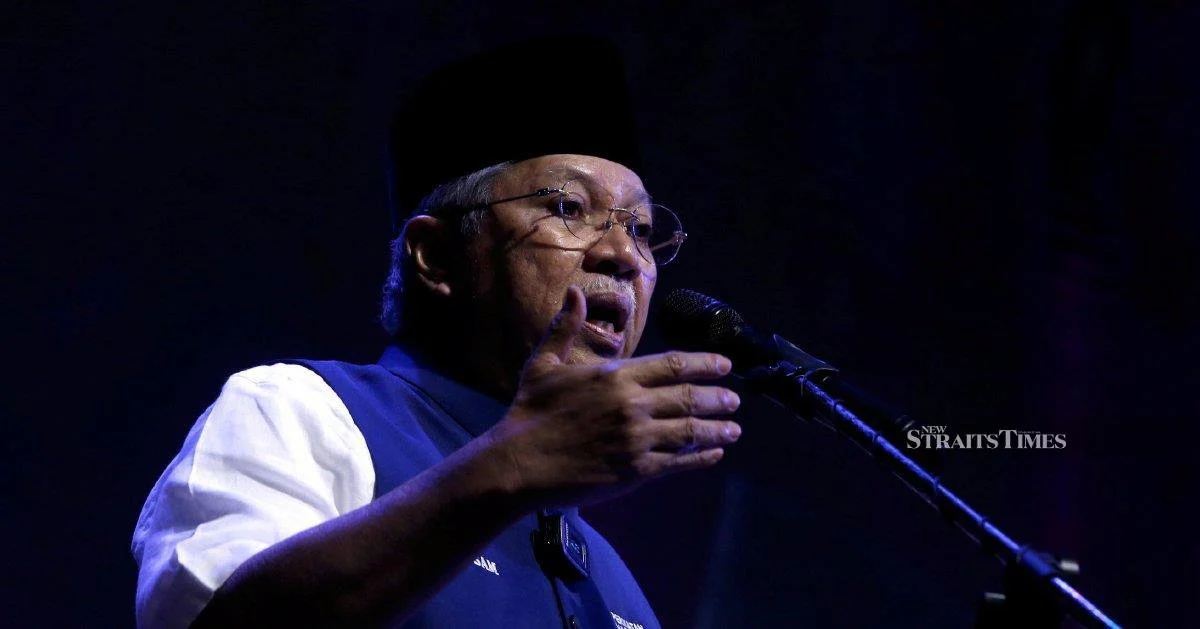 Annuar calls for restraint as Perikatan Nasional faces fresh strains