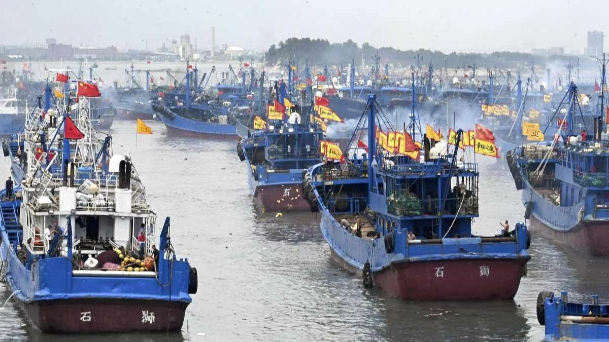 China lifts East China Sea fishing ban; Japan braces for renewed tensions over Senkaku waters
