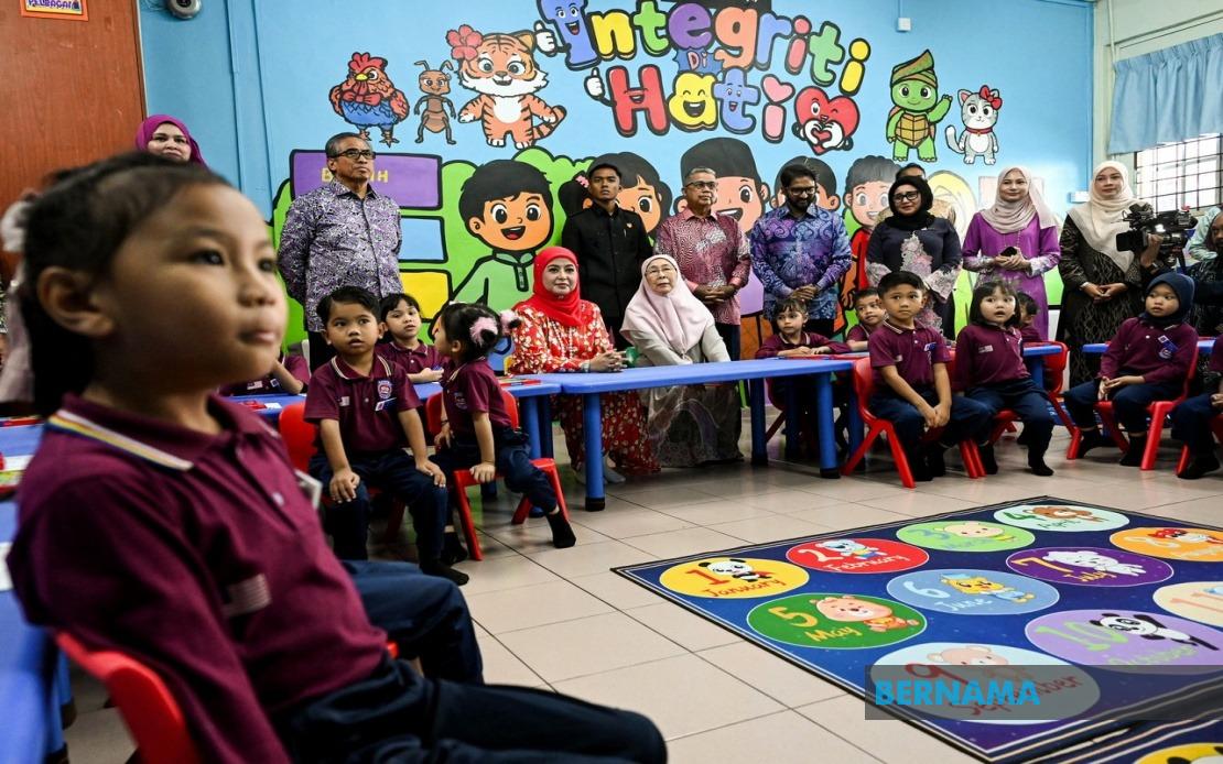 Queen Launches Children's Integrity Module to Build Ethical Foundation from Early Years