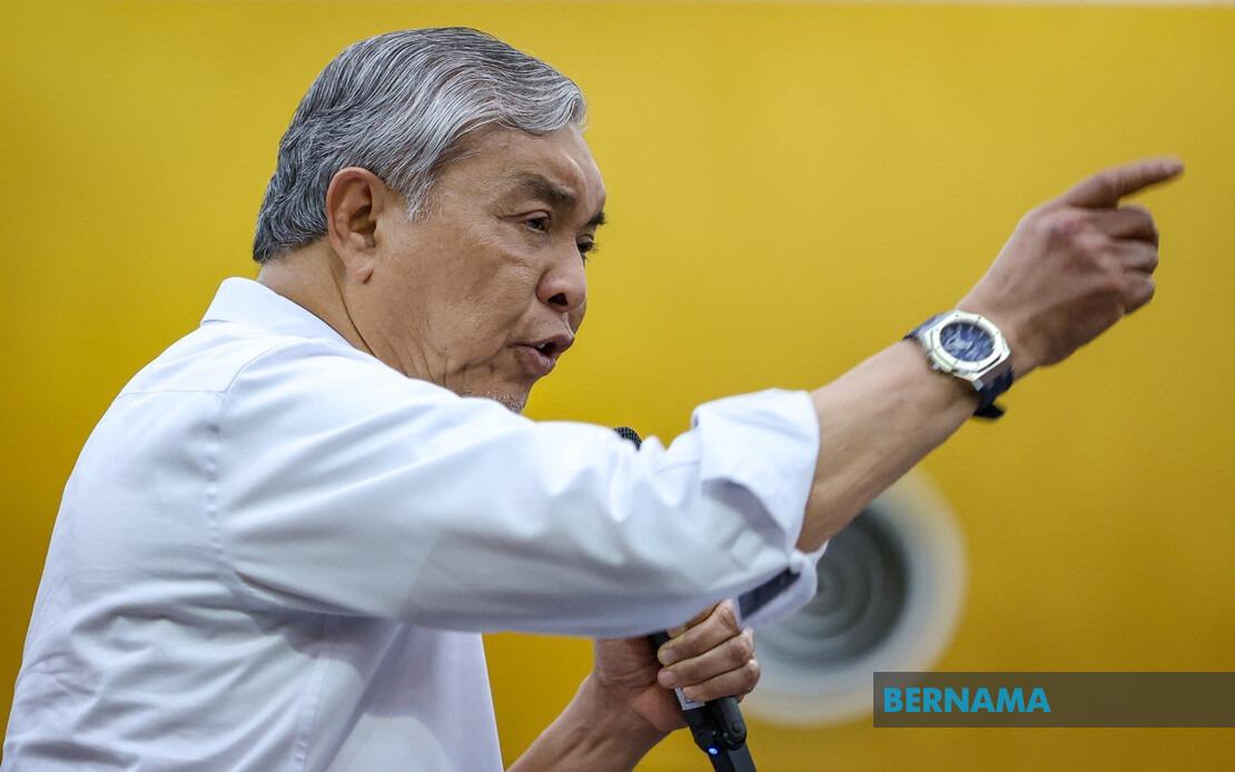 Ahmad Zahid Pushes for Political Education Courses Targeting Student Leaders