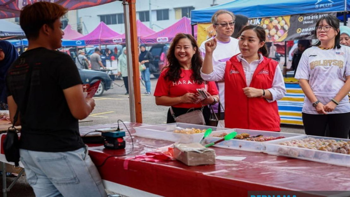 Chu Poh Yee Pitches Infrastructure and Economic Growth in Mengkibol Campaign
