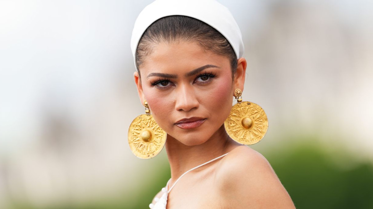 When haute couture meets archaeology: The thorny ethics of wearing ancient artefacts on the red carpet