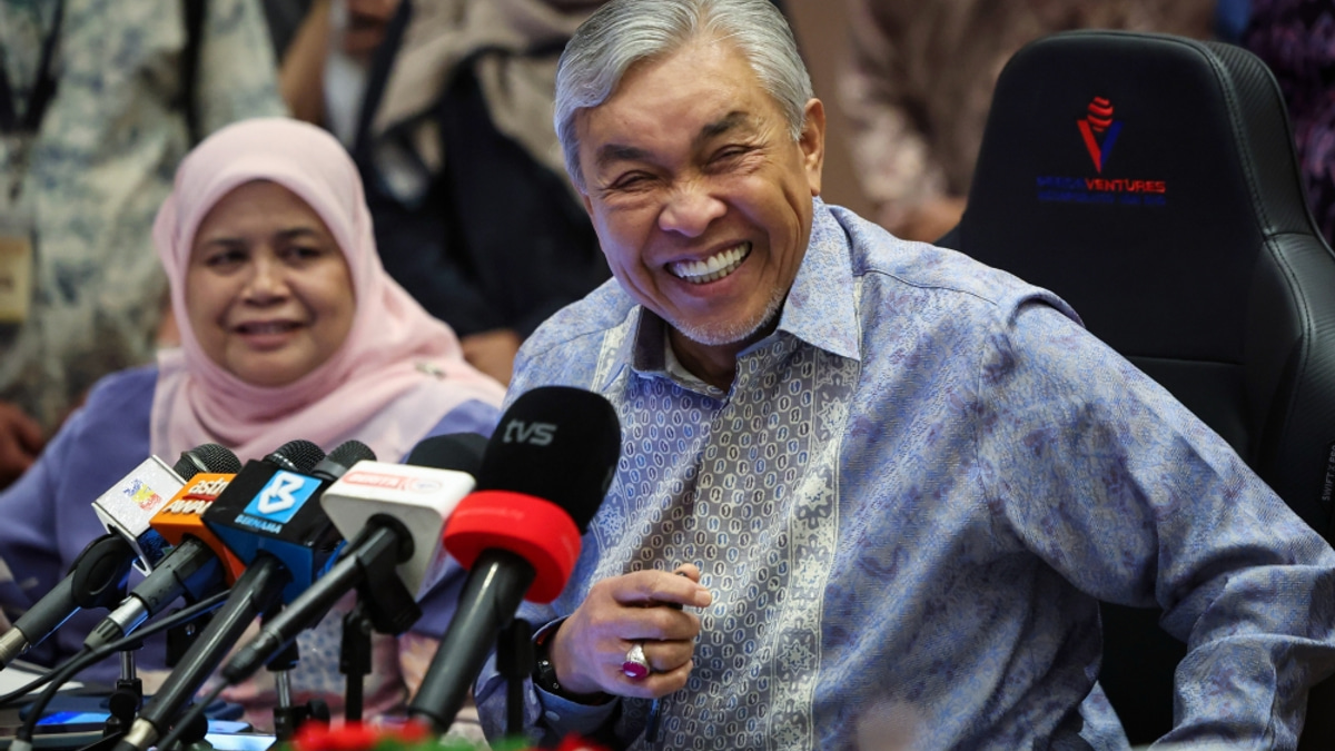 Zahid Reaffirms BN's Commitment to Unity Government, Rules Out Coalition Shifts