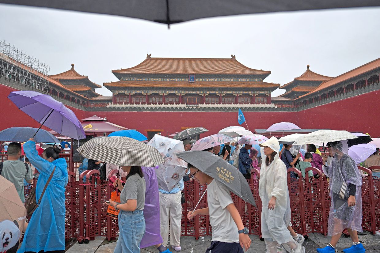 China's Tourism Rebound: How Social Media and Visa-Free Travel Are Reshaping the Industry