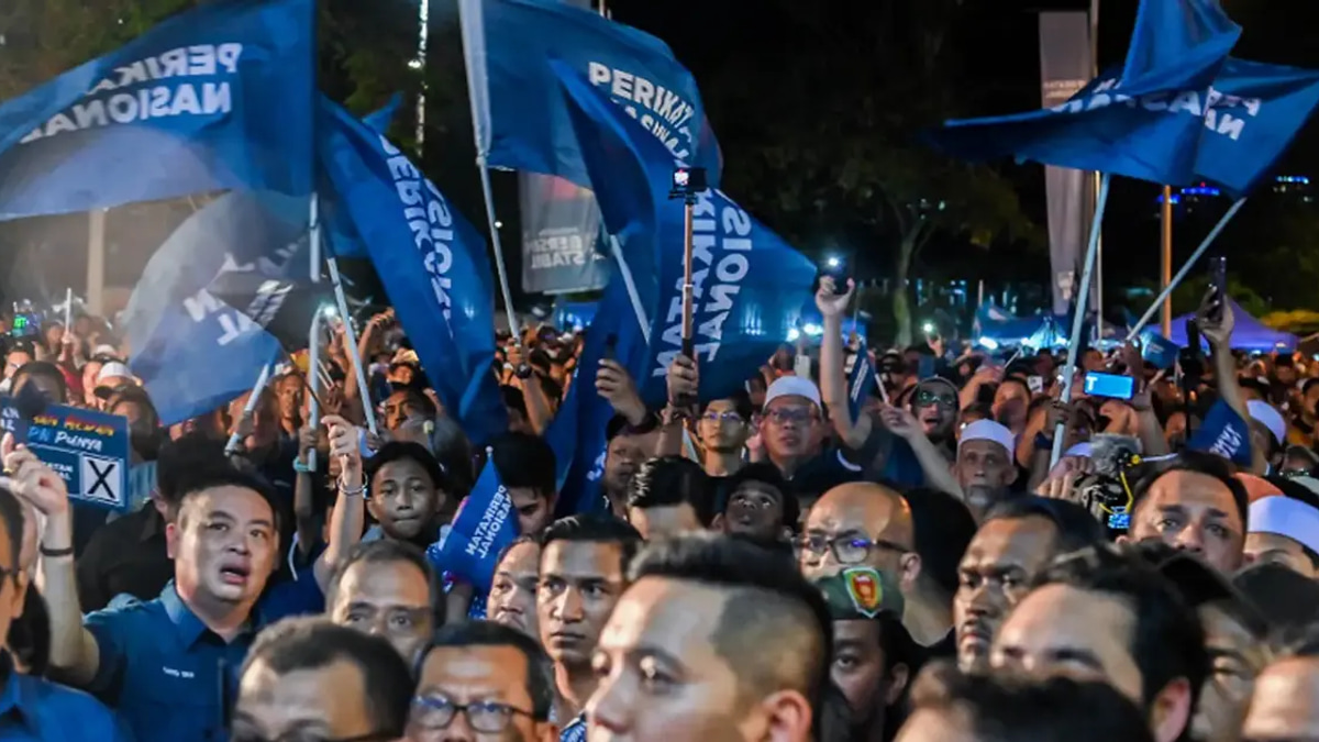 Perikatan Nasional at Risk of Fracture as PAS-Bersatu Tensions Escalate, Warns Political Analyst
