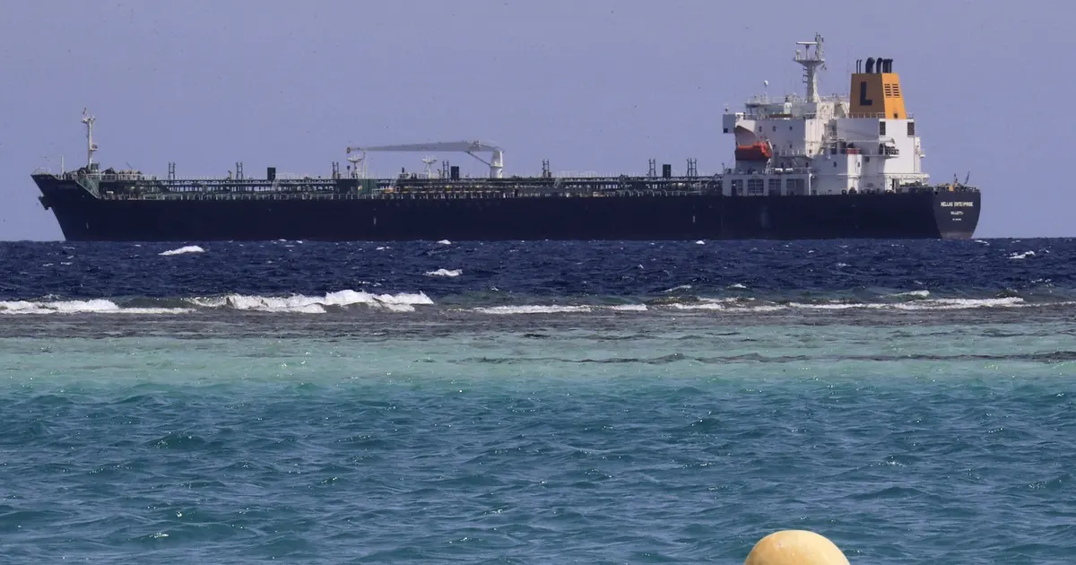 Petronas Vessel Cleared to Navigate Red Sea Corridor, Expected in Melaka Next Month
