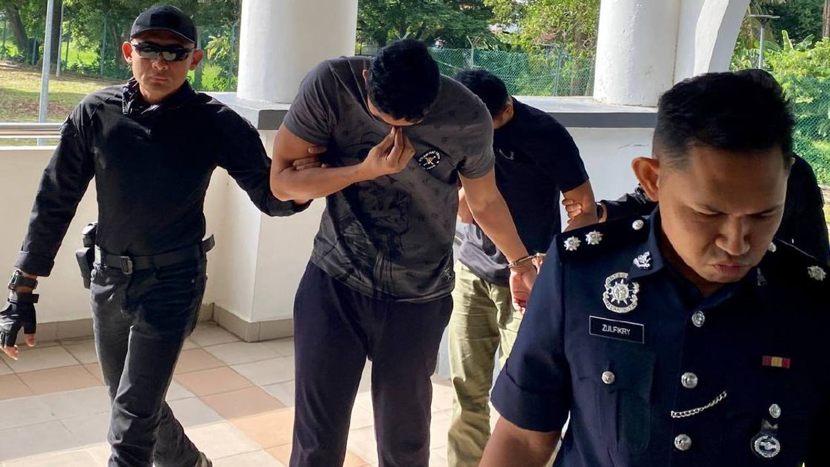 Military Personnel Accused of Myanmar Migrant Smuggling Across Malaysia-Thailand Border