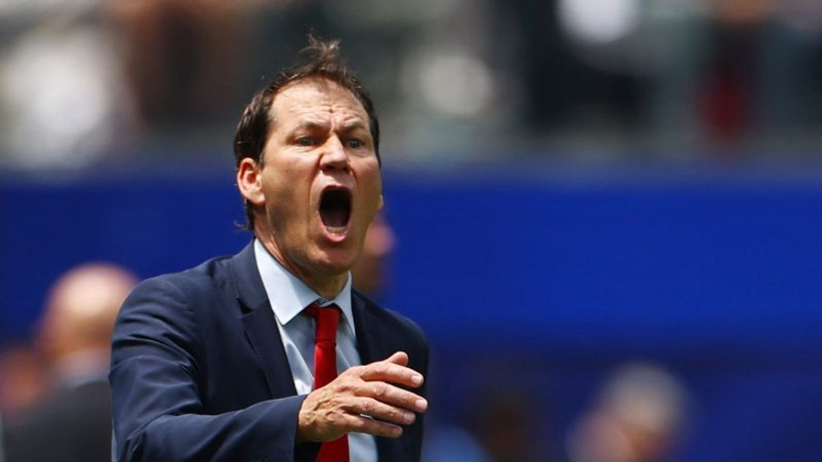 Belgium's Garcia Under Fire Over Courtois Substitution as Coaching Future Hangs in Balance