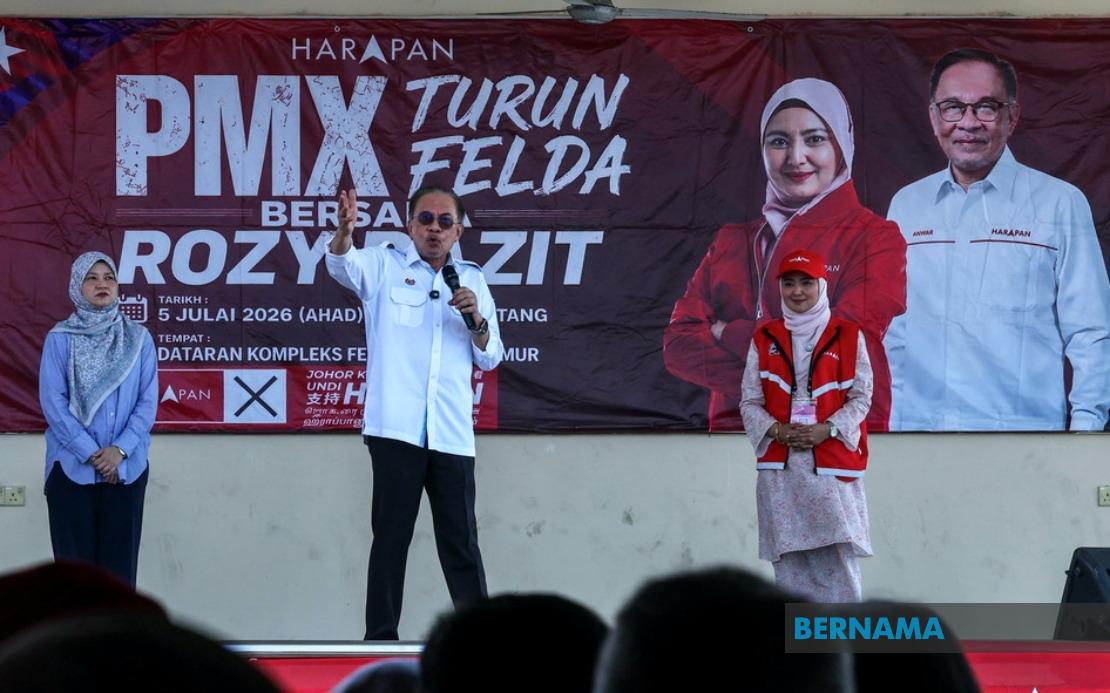 Anwar Pledges to Tackle FELDA Second-Generation Housing Shortage During Tenure